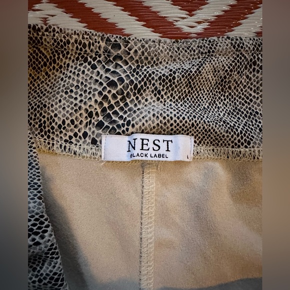 Nest black label spandex reptile print - Picture 3 of 3